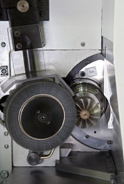 impeller-grinding-4 Impeller grinding machine at work